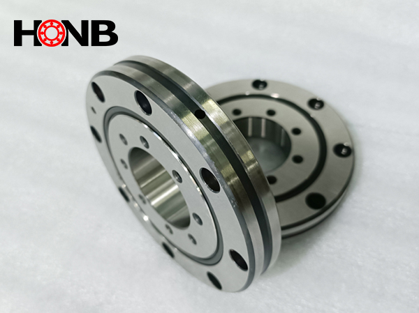 交叉滾子軸承配合遵循什么原則？配合方法如何選擇？