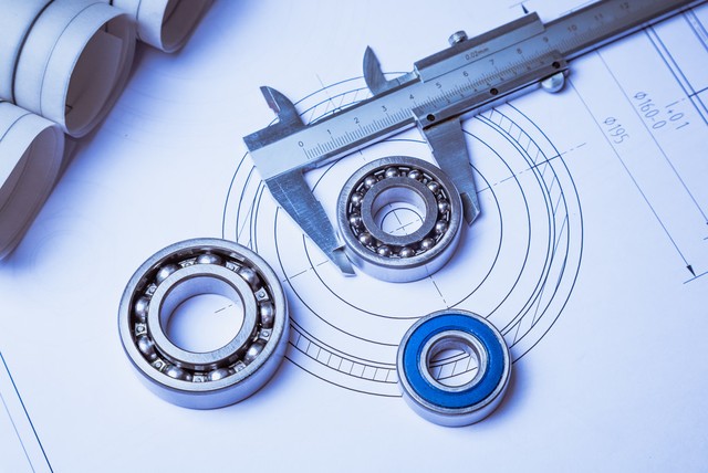 角接觸球軸承的預(yù)負(fù)荷應(yīng)該加多大？